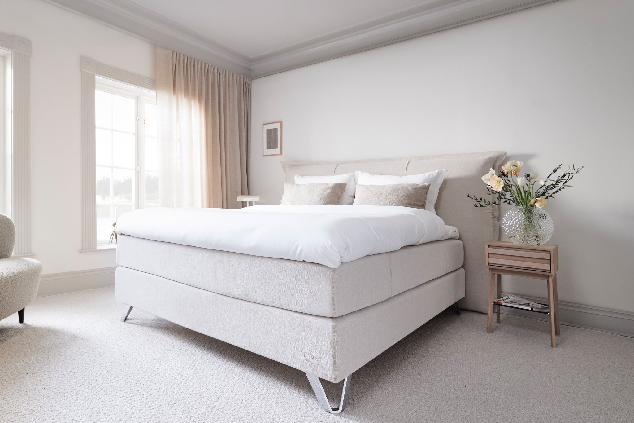 Luxury Bed Signature J6 Continental Jensen Store white
