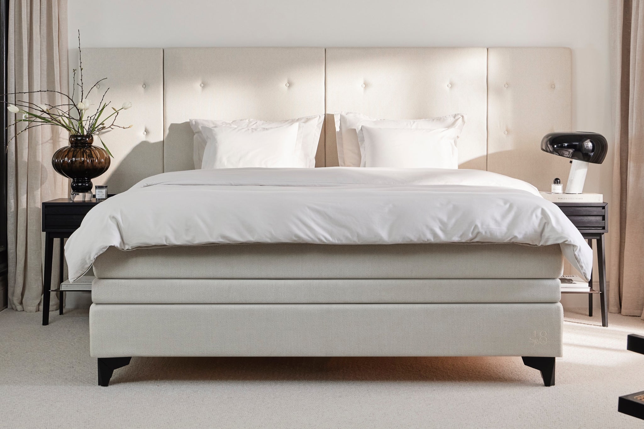 Signature J8 Continental Scandinavian Bed with Topper and Lamp